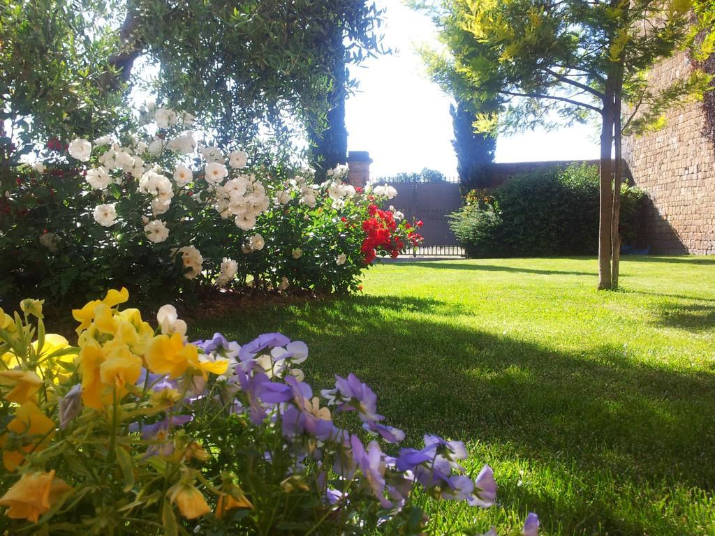 Borgo Sant'Ippolito Country Hotel Ginestra Fiorentina Exteriör bild