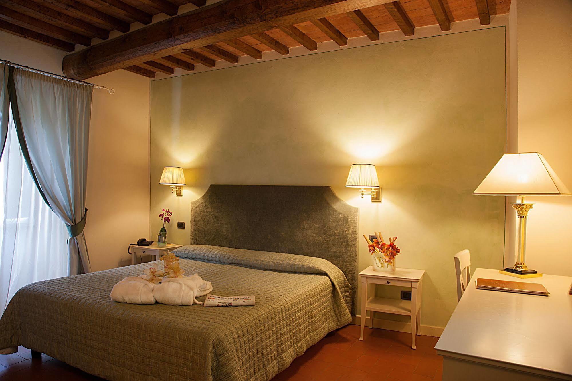 Borgo Sant'Ippolito Country Hotel Ginestra Fiorentina Exteriör bild